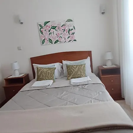 Πανσιόν Residencialusobrasileira 3*