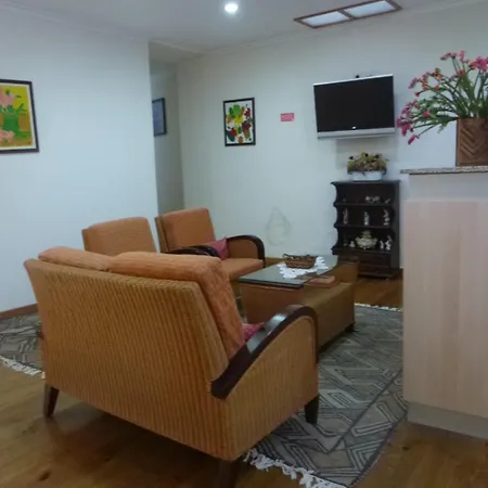 Residencialusobrasileira Gasthof 3*