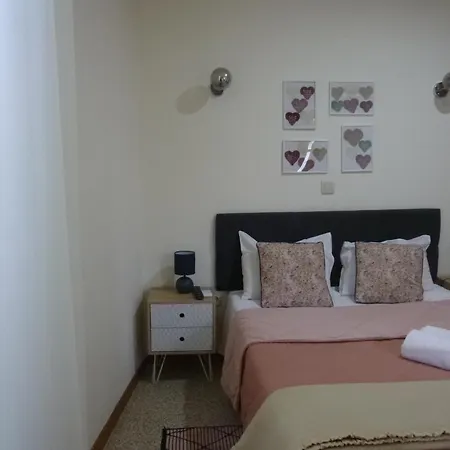 Residencialusobrasileira 3* レサ・ダ・パルメイラ