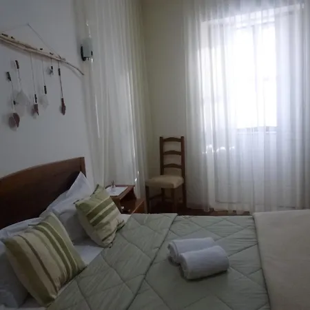 Residencialusobrasileira ゲストハウス 3*