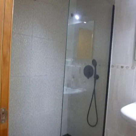 Residencialusobrasileira Guest house