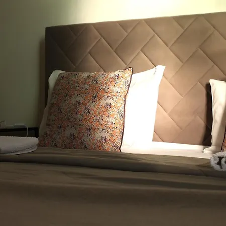 Residencialusobrasileira Πανσιόν 3*