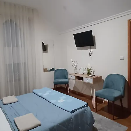 Гостевой дом Residencialusobrasileira Леса-да-Палмейра