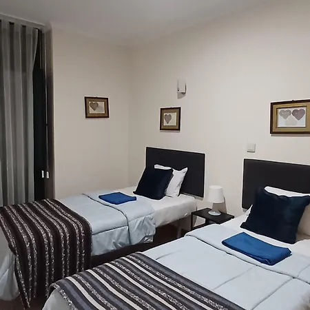 Residencialusobrasileira Гостевой дом Леса-да-Палмейра